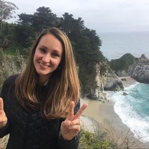 Meet your Posher, Alicia